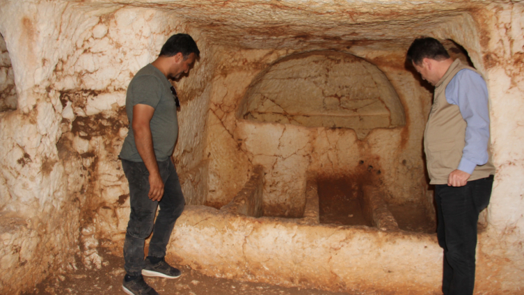 Perre Antik Kenti'nin en büyük yazıtlı mezarı bulundu